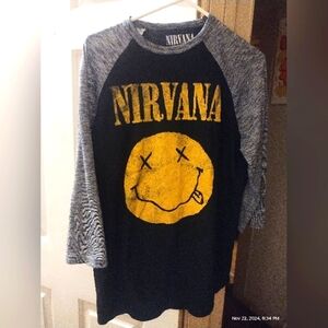 Nirvana 3/4 length sleeve shirt